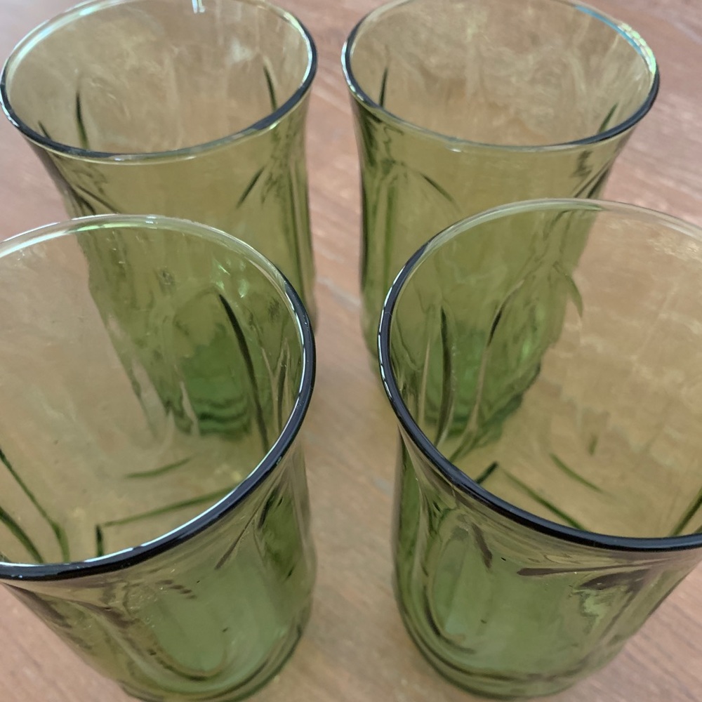 Vintage very early Anchor Hocking avocado green tumblers in excellent condition - Picture 5 of 10